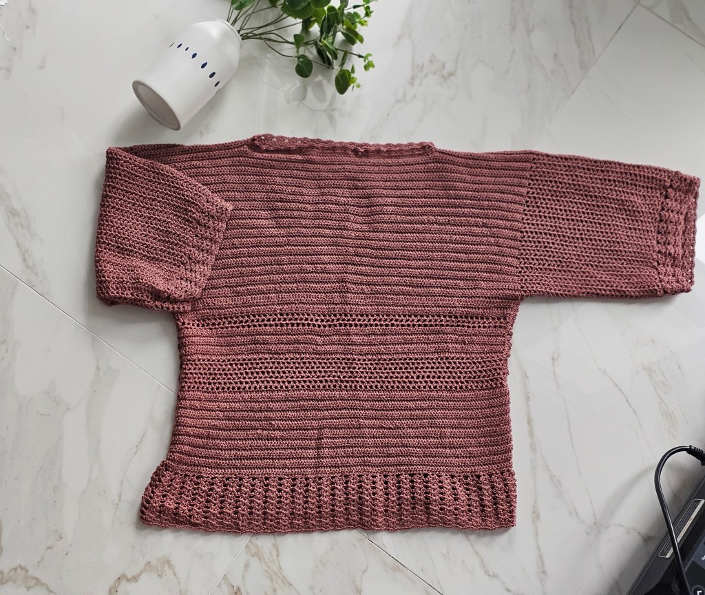 Encomende Sua Blusa de Crochê Rosa&nbsp;Retrô